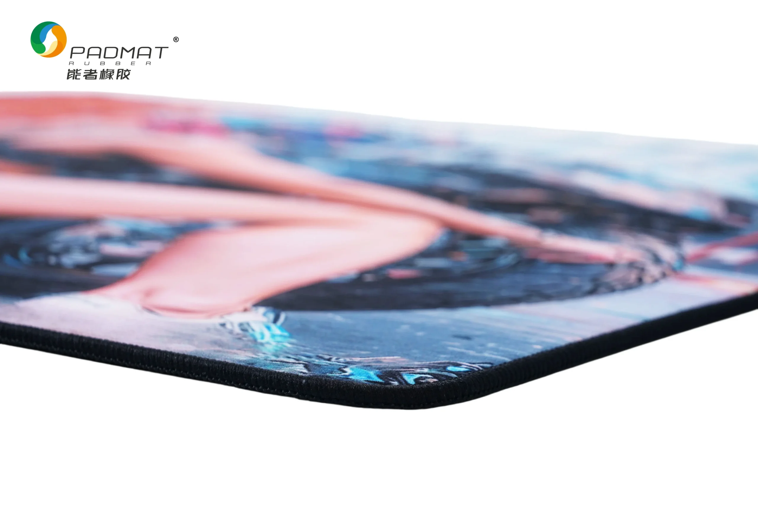Flying Fox mouse pad with sandy-grain diamond surface, low-friction X/Y tracking, conglomerate-texture natural rubber base, OEM/ODM customization