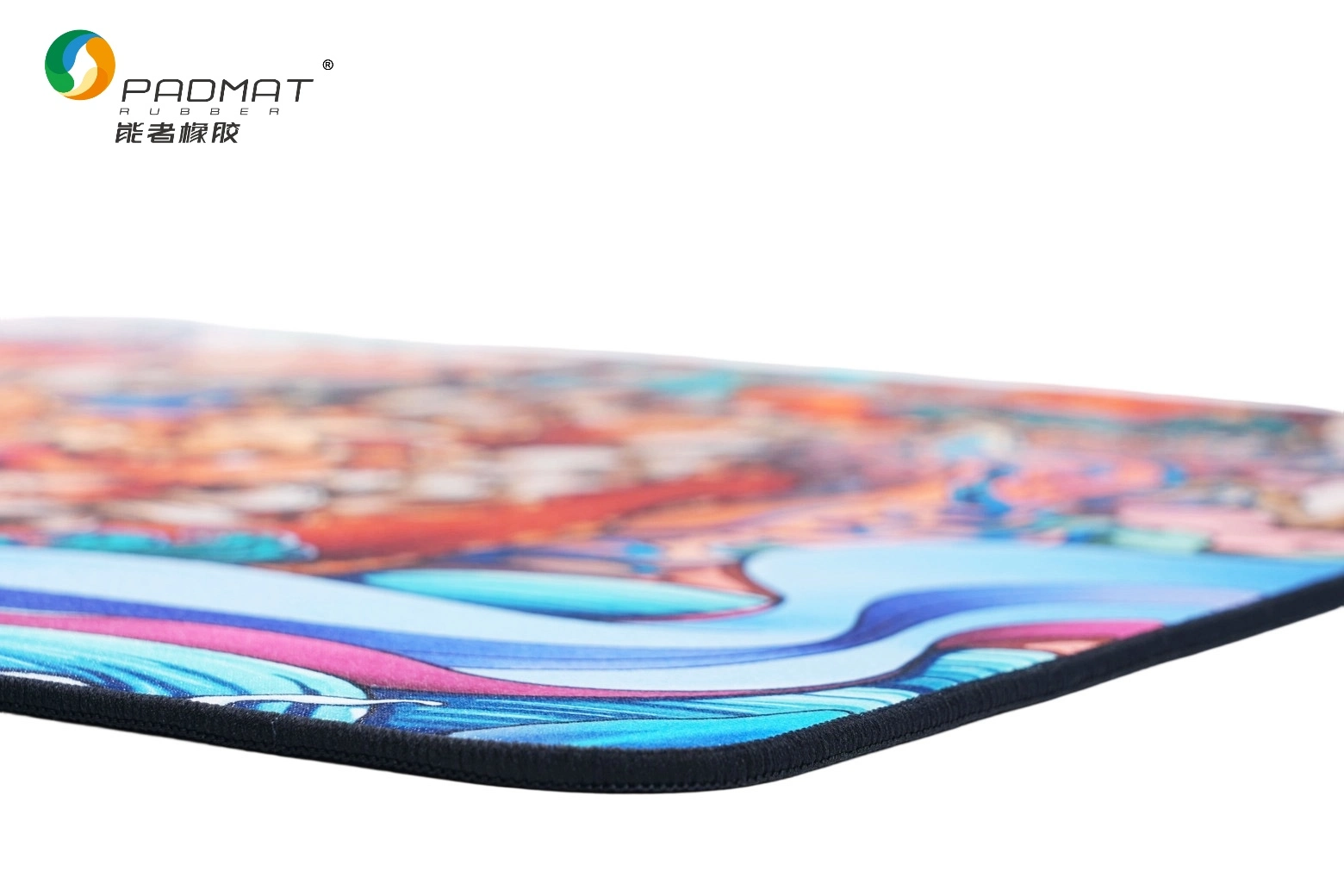 Cloth gaming mouse pad featuring a high-density bright woven fabric surface and natural rubber base for smooth control and stability.