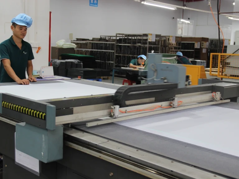 Automated digital cutting equipment on production line, continuous cutting rubber composite materials for mouse pads and desk mats